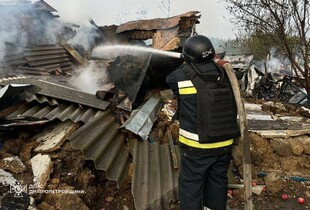 Росіяни атакували Дніпропетровщину дронами та артилерією: є загиблі та поранені (фото)