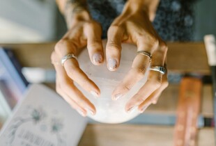 Попереду кардинальні зміни: астрологічний гороскоп на листопад для всіх знаків Зодіаку