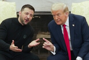 Українська делегація показала Трампу мапи 