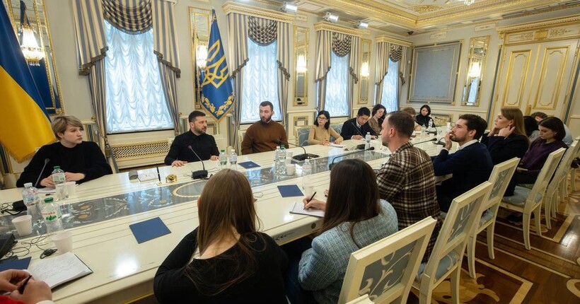 Якщо Україна проковтне погане територіальне рішення, далі вирішуватимуть без нас – Зеленський