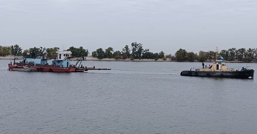 На Черкащині припинили незаконний видобуток понад 30 000 тонн піску з Кременчуцького водосховища