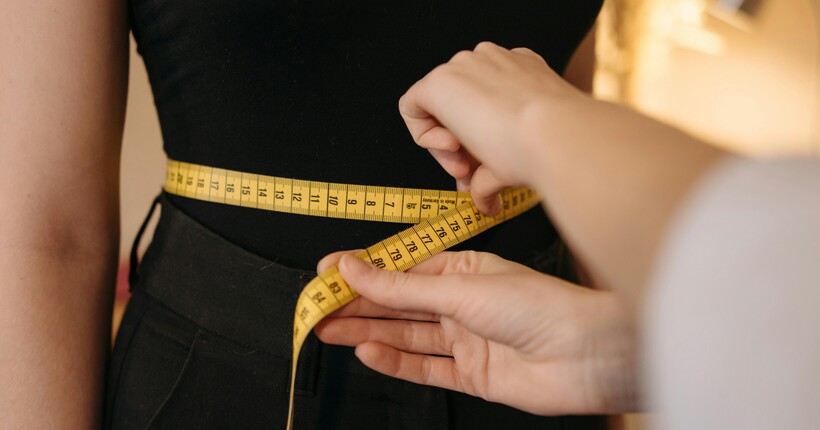 Від інфекцій до невралгій — чому не варто носити тісний одяг