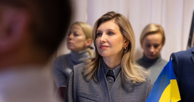 Олена Зеленська відвідала норвезьку лікарню, що приймає поранених українських воїнів