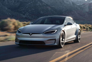 Акції Tesla впали попри рекордні продажі: яка причина