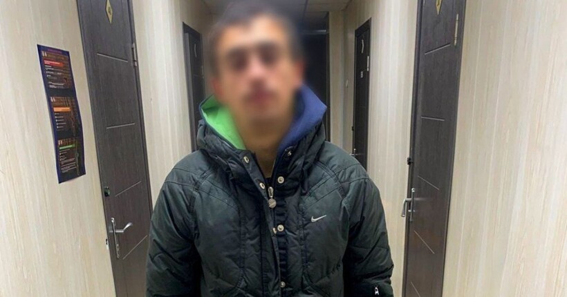 У Харкові п'яний молодик викрав автомобіль на паркінгу ТРЦ