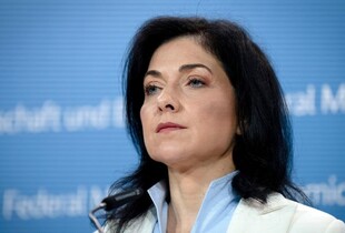 Удар по Києву: міністерка економіки Німеччини перебувала в бункері під час обстрілу