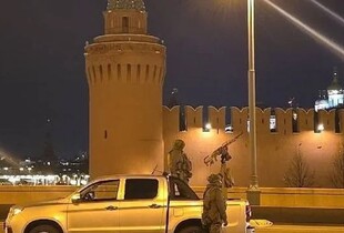 Росіяни поскаржилися на масовану атаку дронів вночі: під атакою були Москва та ще 13 областей