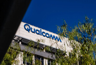 Акції Qualcomm злетіли на 22% після анонсу нових ШІ-чипів для дата-центрів