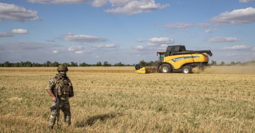 Викрали українського зерна на 23 млрд грн: заступнику міністра сільського господарства рф оголосили підозру