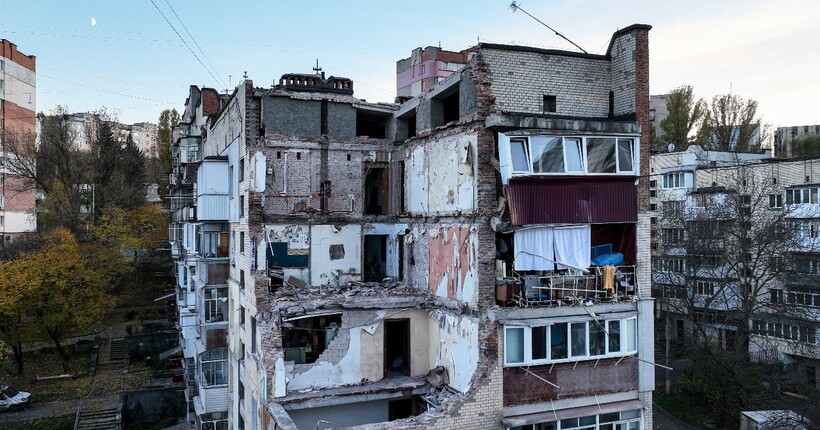 У Хмельницькому завершили розбір завалів після вибуху в багатоповерхівці: деталі