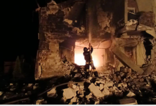 Атака дронів на Київщині: постраждала жінка, пошкоджено будинки та автомобілі