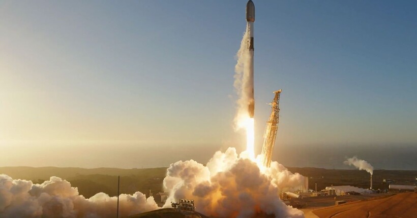 SpaceX оголосила про оновлений план Starship, для прискорення підготовки місії з висадки астронавтів на Місяць - Bloomberg