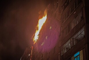 Росіяни вдарили по багатоповерхівці в Сумах - ОВА