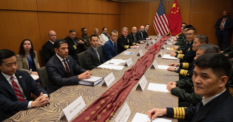 Гегсет зустрівся з міністрами оборони Китаю та Індії