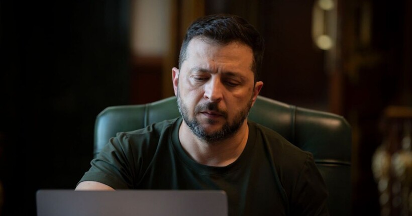 Зеленський: рф намагається вийти на виробництво 8 млн снарядів для артилерії і мінометів