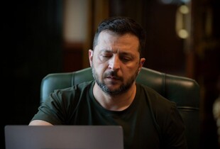 Зеленський: рф намагається вийти на виробництво 8 млн снарядів для артилерії і мінометів