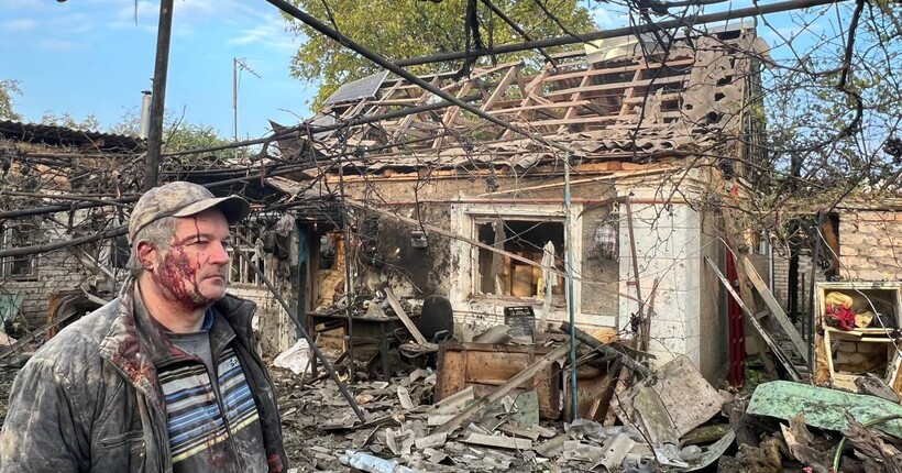 Росіяни обстріляли Дніпровський район Херсону: двоє людей загинуло, шестеро поранених