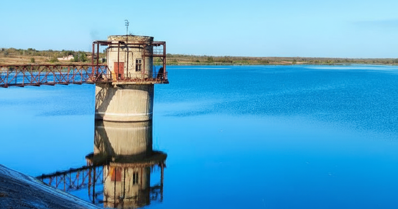 Біля окупованого Маріуполя висихає ще одне водосховище