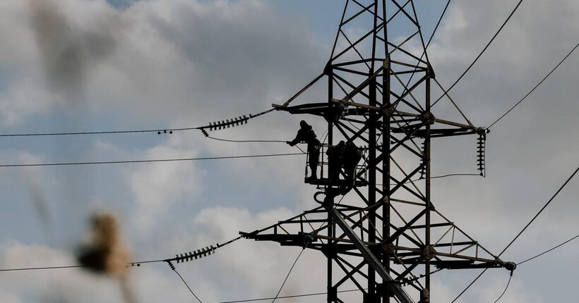 Графіки відключення світла 1 листопада: коли не буде електроенергії