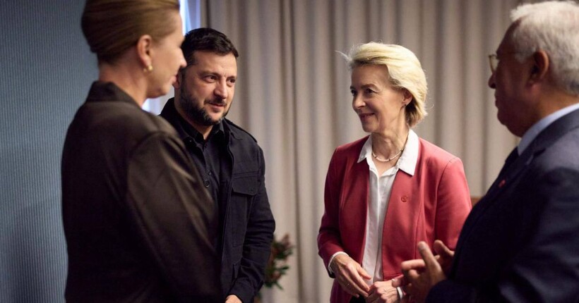 У президента повідомили про результати дипломатичної роботи Зеленського за жовтень