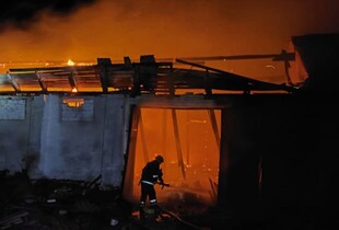 Російські дрони атакували Чернігівщину: поранено жінку, у Корюківці горів ангар