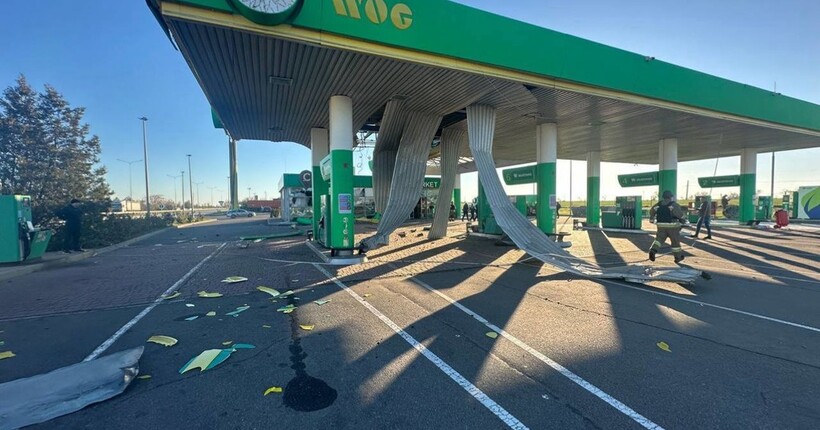 Ракетний удар по Миколаєву: кількість постраждалих зросла до 19 