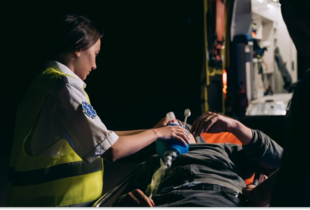 Кількість поранених внаслідок обстрілів Дніпровського району Херсона зросла до трьох