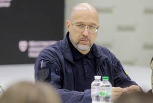 Міноборони готує нові типи контрактів: Шмигаль додав, що вони матимуть чіткі терміни служби