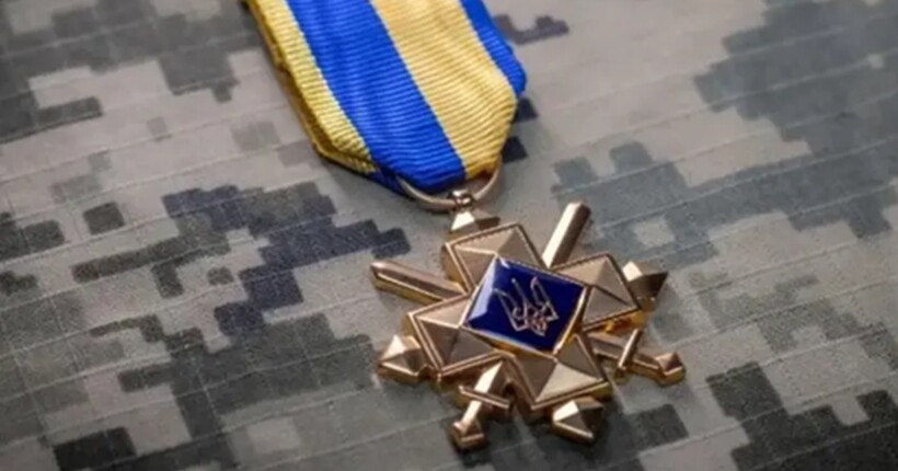 Ордени, медалі, президентські та заохочувальні відзнаки: чим нагороджують військовослужбовців