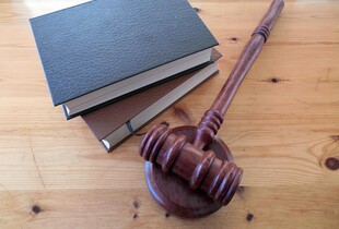 На Буковині судитимуть ексінспекторку поліції, яка п’яною спричинила смертельну ДТП