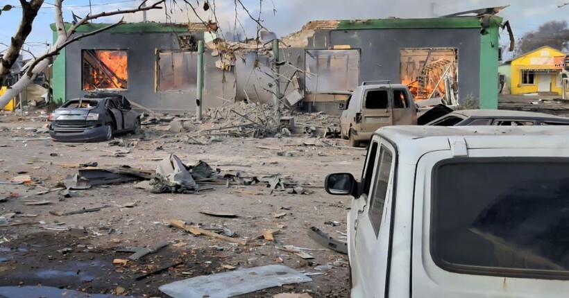 На Дніпропетровщині у Покровській громаді від ворожого обстрілу загинули двоє людей, також є поранені (фото)