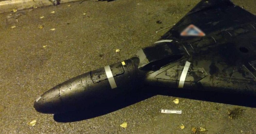 Поліція Києва вилучила ворожий безпілотний літальний апарат, який чоловік перевозив на даху свого автомобіля