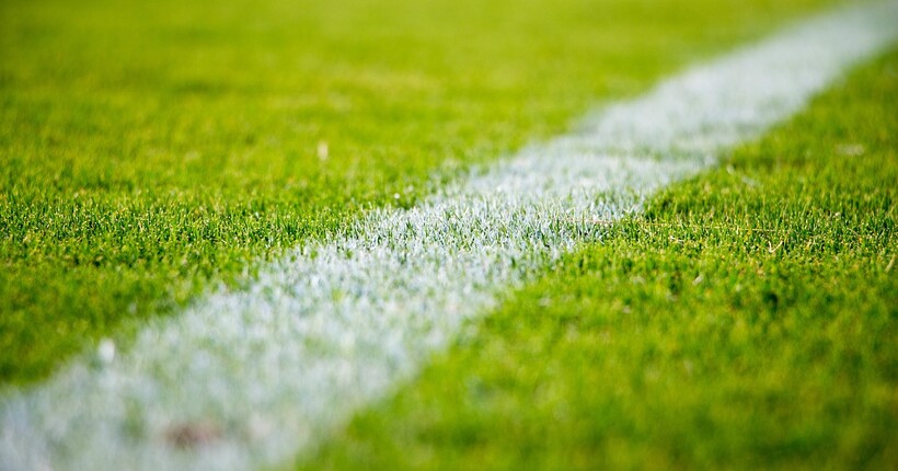 Збірній України з футболу оновили домашню форму (фото)