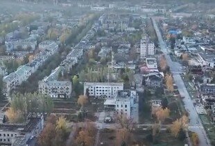 Українські військові зачистили будівлю міськаради в Покровську (відео)