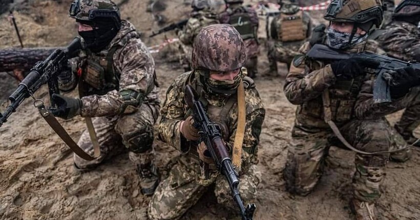 Росіян зафіксували на околицях Сіверська, ворог рухався до шахти №6 - речник 11 АК