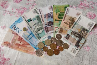 Кремль готує скорочення соцвиплат і підвищення податків для росіян – розвідка