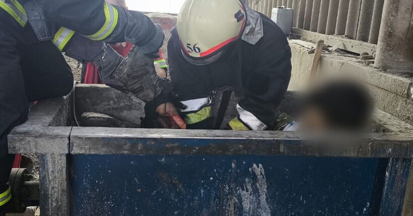 На Харківщині 16-річний хлопець отримав смертельні травми під час зварювання бетонозмішувача
