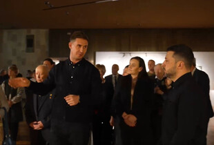 Зеленський зустрівся з українськими діячами культури та відзначив їх (відео)