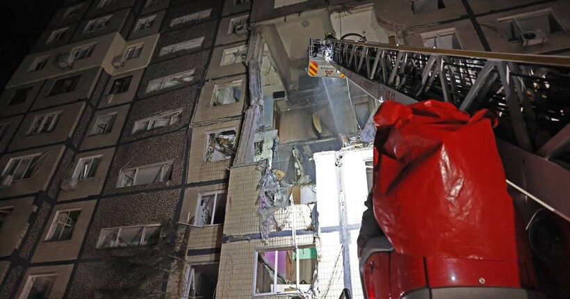 На кожен удар Москви по енергетиці має бути санкційна відповідь: Зеленький про нічний обстріл