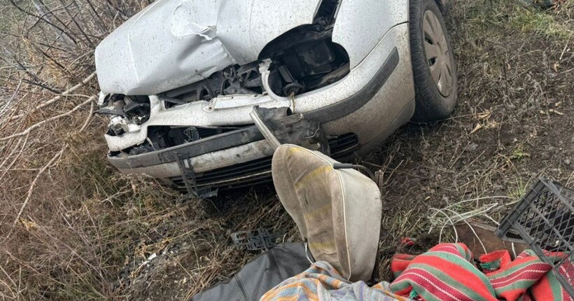 На Харківщині водій Volkswagen зіткнувся з мотоблоком: є загиблі і поранені