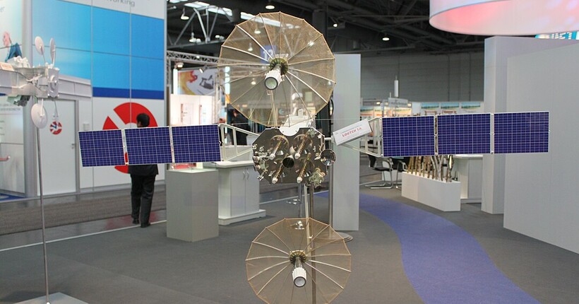 Російський розвідсупутник, який турбував НАТО, завершує місію