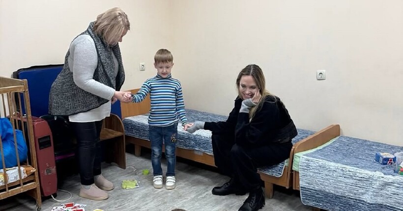 Анджеліна Джолі вперше прокоментувала поїздку в Україну (фото і відео)