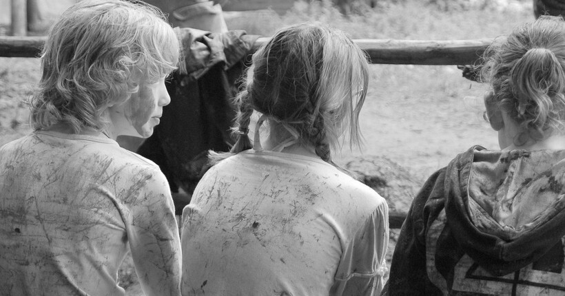 В окупованому Мелітополі школярів навчають збирати дрони для армії рф