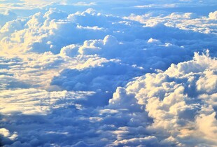 Хмари та дощі: що очікувати від погоди в Україні 10 листопада