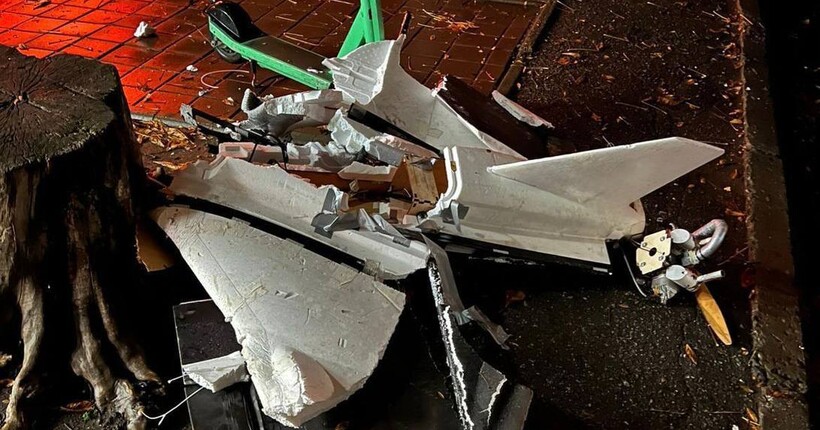 В Одесі уламки збитого дрона впали на Приморський бульвар