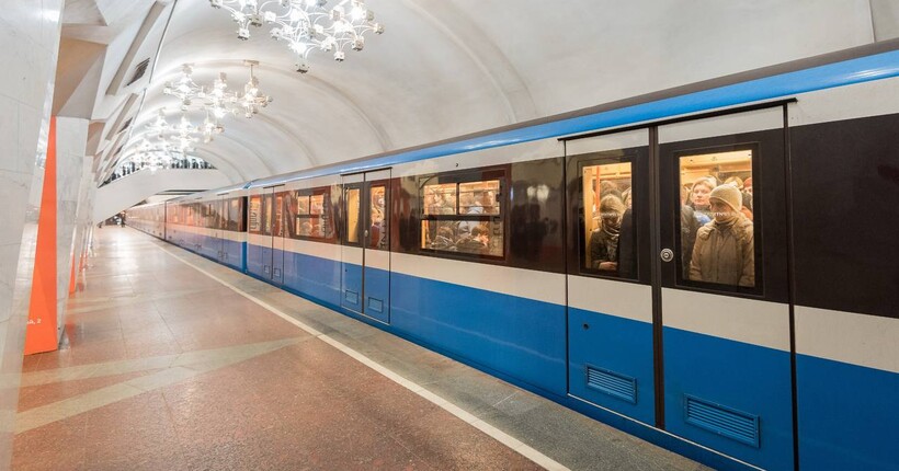 Метро у Харкові відновило роботу після двох днів простою
