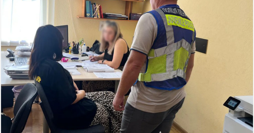 У Києві судитимуть 17-річну матір, яка залишила немовля без нагляду на п'ять днів