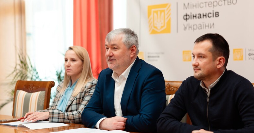 Двоповерхові вагони з'являться в Україні: в Мінфіні повідомили коли