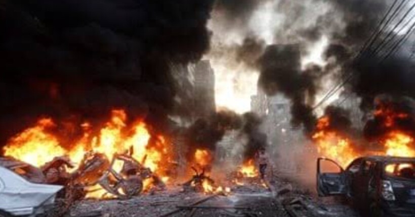 Потужний вибух стався у столиці Індії: щонайменше 10 загиблих (відео)