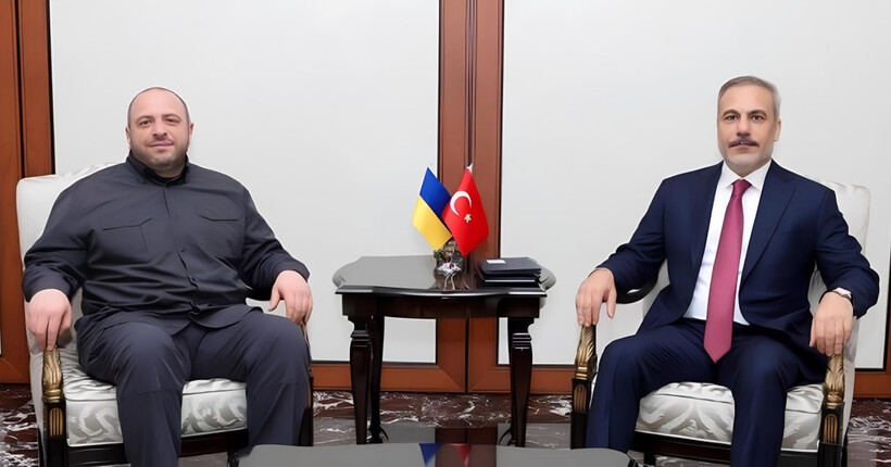 Умєров прибув до Туреччини для переговорів щодо відновлення обміну полоненими